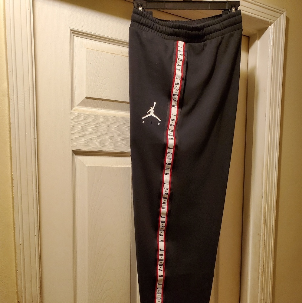 Jordan Joggers NWOT (Mens L)